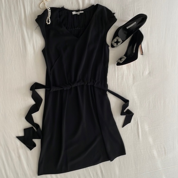 Marni inspired little black dress - Picture 4 of 9